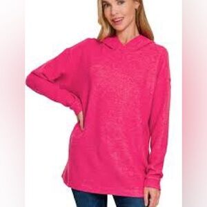 NWOT Zenana women's hooded light weight sweater oversized size small/medium
